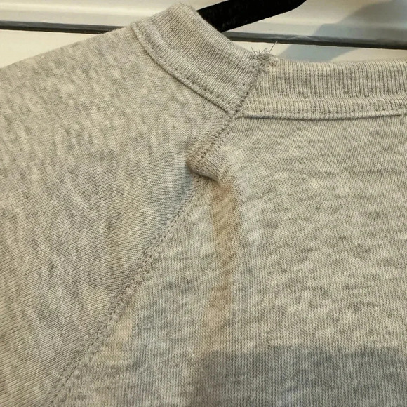 NWOT Wren&Glory Heart/Art Painted Crewneck.  (15) - Picture 6 of 7